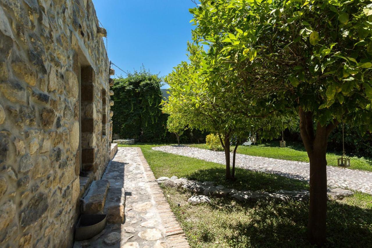 Muazzo Creta Stone House, Nature Escape With Pool, By Thinkvilla Pigí Eksteriør bilde