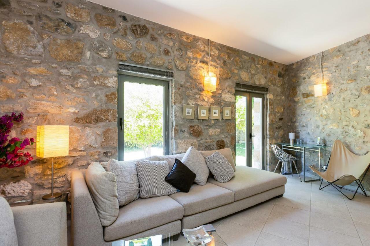 Muazzo Creta Stone House, Nature Escape With Pool, By Thinkvilla Pigí Eksteriør bilde